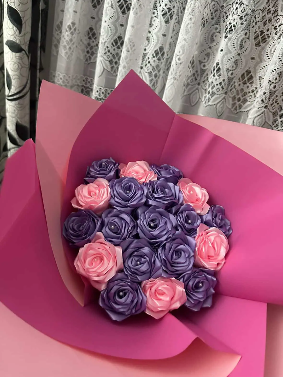 Violet & roz — MLADI Roses